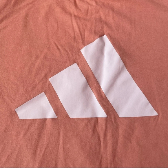 ADIDAS Future Icons Logo Graphic Tee in Ambient Blush Casual Workout Top - Picture 11 of 13